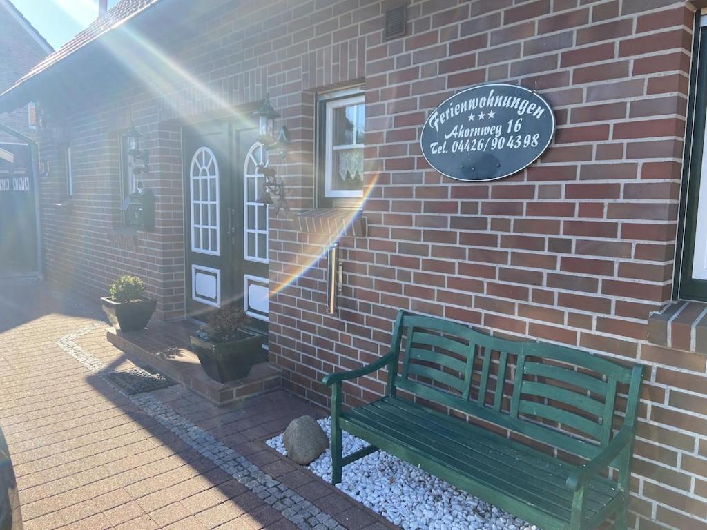 Ferien Im Wangerland Ferienwohnung Leuchtturm Minsen Schillig Hund Pool Sauna Norderaltendeich Екстериор снимка