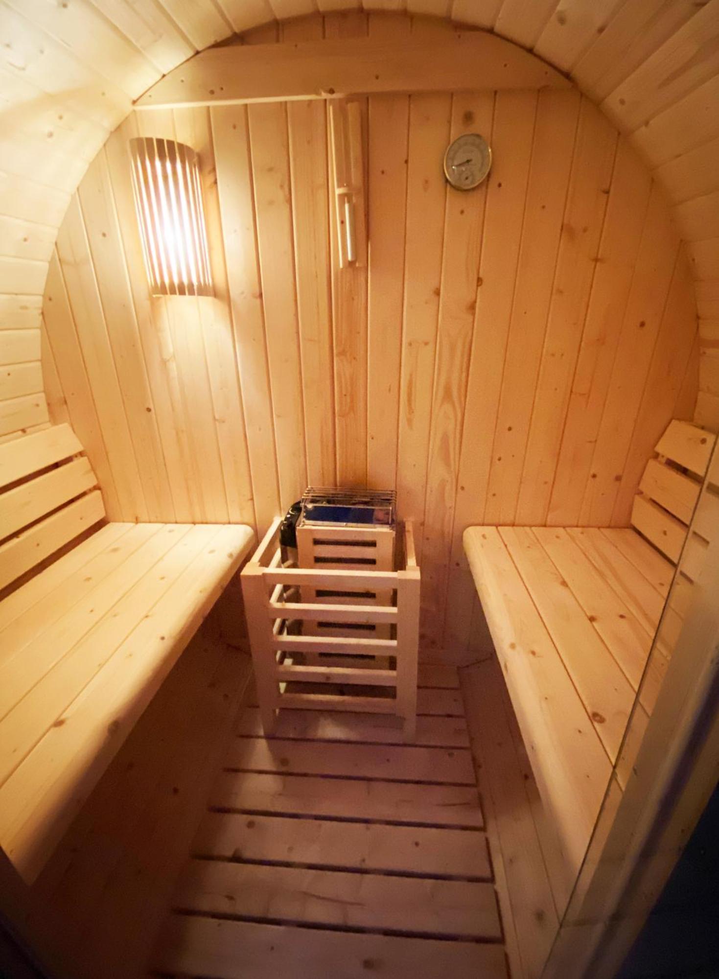 Ferien Im Wangerland Ferienwohnung Leuchtturm Minsen Schillig Hund Pool Sauna Norderaltendeich Екстериор снимка